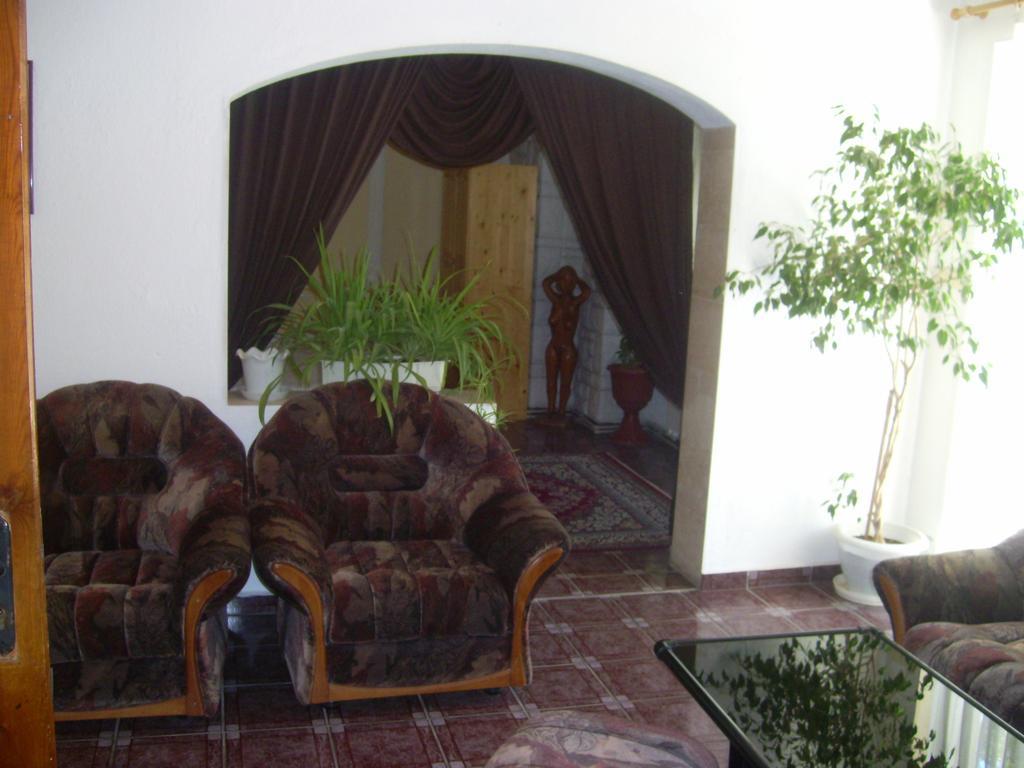 Family Hotel George Svilengrad Kamer foto